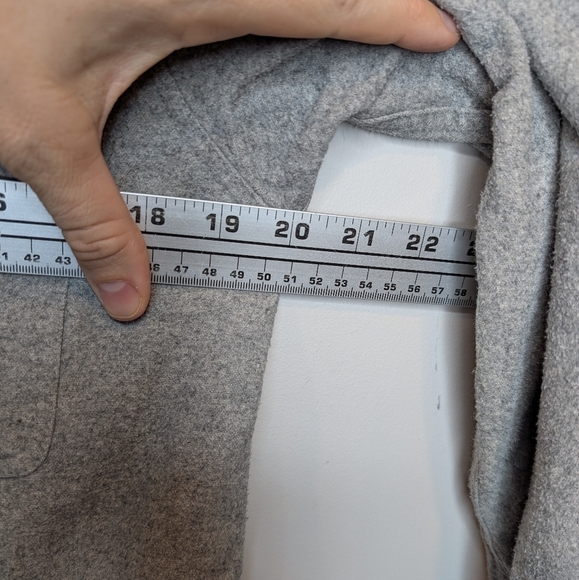 Field & Stream Vintage Gray Fleece Button-Up Shirt Men's Medium - Short arms. - Picture 7 of 10